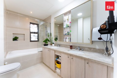 Купить виллу в Риме, Дубай: 3 спальни, 249.5м², № 99926 - фото 12