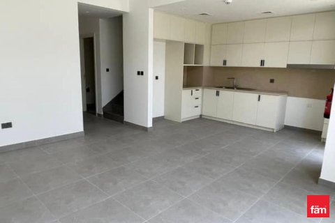 Adosado en Dubai, 3 dormitorios, 145.4 m², № 84201 - foto 4