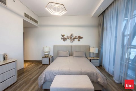 Apartment in Business Bay, Dubai 2 bedrooms, 148 sq.m. № 110809 - photo 12