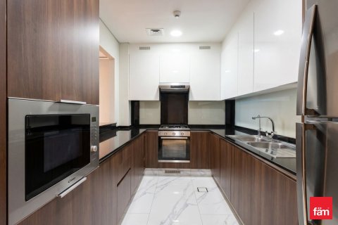 Apartment in Business Bay, Dubai 2 bedrooms, 148 sq.m. № 110809 - photo 11
