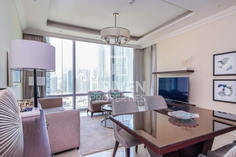 Apartment in The Address Residence Fountain Views, Downtown Dubai (Downtown Burj Dubai), Dubai 2 bedrooms, 123.93 sq.m. № 136692 - photo 5