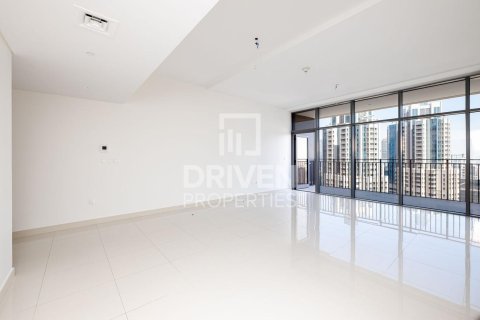 Apartment in BLVD Crescent, Downtown Dubai (Downtown Burj Dubai), Dubai 3 bedrooms, 184.32 sq.m. № 136695 - photo 6