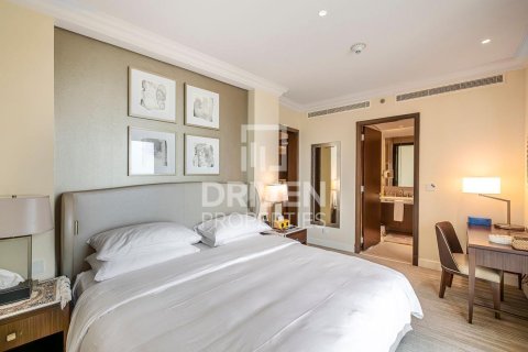 Apartamento en The Address Residence Fountain Views, Downtown Dubai (Downtown Burj Dubai), Dubai, 2 dormitorios, 134.34 m², № 136705 - foto 5