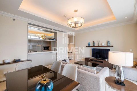 Apartamento en The Address Residence Fountain Views, Downtown Dubai (Downtown Burj Dubai), Dubai, 2 dormitorios, 134.34 m², № 136705 - foto 2