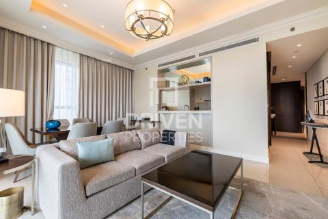 Apartamento en The Address Residence Fountain Views, Downtown Dubai (Downtown Burj Dubai), Dubai, 2 dormitorios, 134.34 m², № 136705