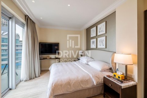 Apartamento en The Address Residence Fountain Views, Downtown Dubai (Downtown Burj Dubai), Dubai, 2 dormitorios, 134.34 m², № 136705 - foto 6
