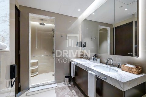 Apartamento en The Address Residence Fountain Views, Downtown Dubai (Downtown Burj Dubai), Dubai, 2 dormitorios, 134.34 m², № 136705 - foto 12