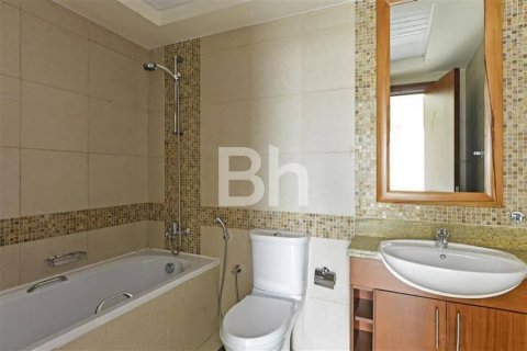 Apartment in The Views, Dubai 1 bedroom, 72 sq.m. № 21641 - photo 6