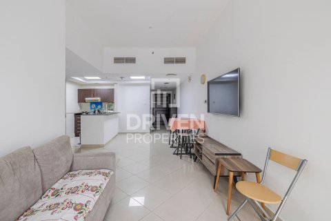 Appartement à Jumeirah Lake Towers, Dubai, 1 chambre, 76 m², № 65211 - photo 1