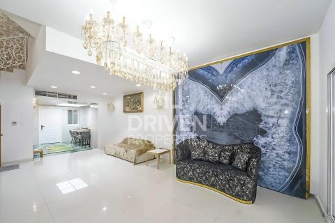 تاون هاوس في دائرة قرية جميرا, دبي 4 غرف نوم, 385 م² رقم 65215 - صورة 6