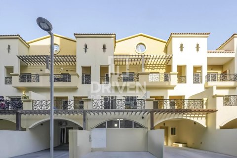 تاون هاوس في دائرة قرية جميرا, دبي 4 غرف نوم, 385 م² رقم 65215 - صورة 2