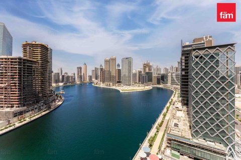 Apartment in Business Bay, Dubai 2 bedrooms, 117.8 sq.m. № 123407 - photo 29
