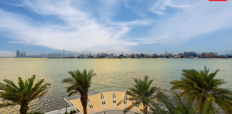 Townhouse in Dubai 3 bedrooms, 209.3 sq.m. № 123406