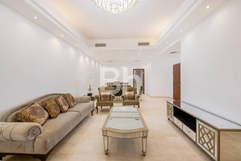 Villa in Jumeirah Village Circle, Dubai 4 bedrooms, 372 sq.m. № 6332 - photo 3
