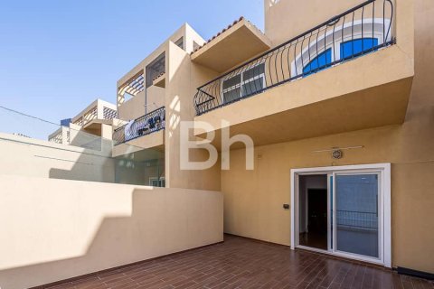 Villa in Jumeirah Village Circle, Dubai 4 bedrooms, 372 sq.m. № 6332 - photo 12