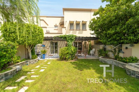 Villa à The Springs, Dubai, 3 chambres, 228 m², № 13559 - photo 1