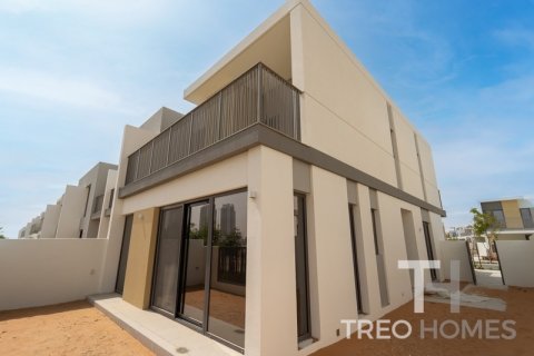 Villa à Tilal Al Ghaf, Dubai, 4 chambres, 221 m², № 13558 - photo 1