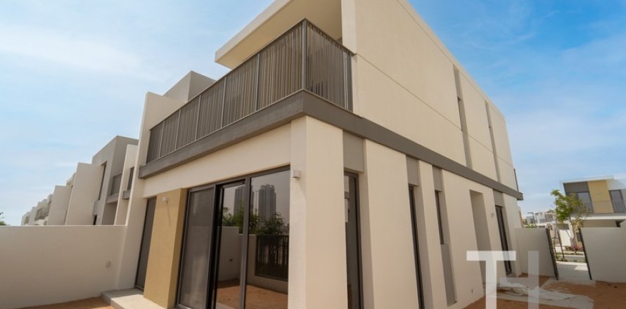 Villa à Tilal Al Ghaf, Dubai, 4 chambres, 221 m², № 13558
