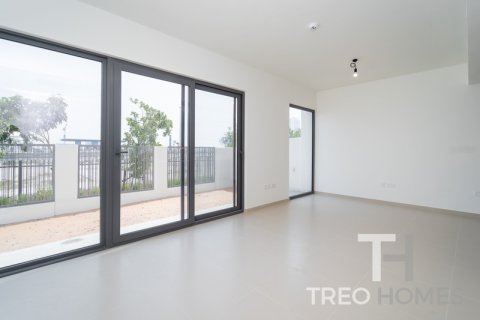 Villa à Tilal Al Ghaf, Dubai, 4 chambres, 221 m², № 13558 - photo 3