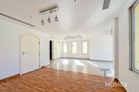 تاون هاوس في The Springs, دبي 3 غرف نوم, 209 م² رقم 13557 - صورة 3