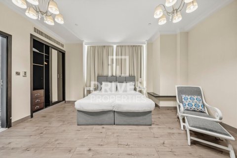 Duplex in Rimal, Jumeirah Beach Residence, Dubai 4 bedrooms, 389.36 sq.m. № 135956 - photo 8