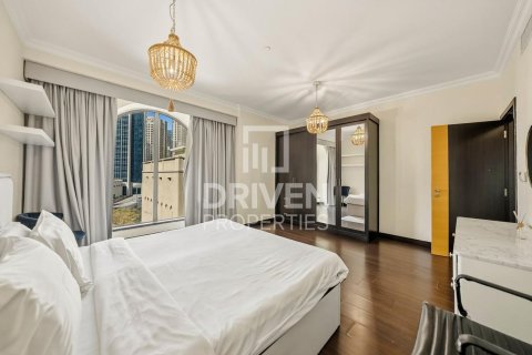Duplex in Rimal, Jumeirah Beach Residence, Dubai 4 bedrooms, 389.36 sq.m. № 135956 - photo 11