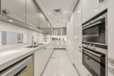 Duplex in Rimal, Jumeirah Beach Residence, Dubai 4 bedrooms, 389.36 sq.m. № 135956 - photo 18