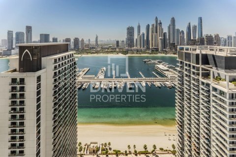 Apartment in EMAAR Beachfront, Dubai Harbour, Dubai 2 bedrooms, 148.27 sq.m. № 135958 - photo 6