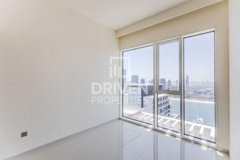 Apartment in EMAAR Beachfront, Dubai Harbour, Dubai 2 bedrooms, 148.27 sq.m. № 135958 - photo 13