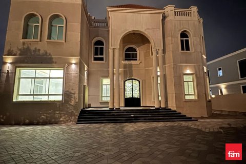فيلا في Al Aweer, دبي 5 غرف نوم , 577.9 م² رقم 23576 - صورة 1