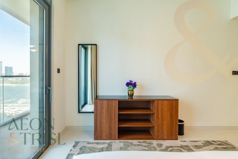 Appartement à EMAAR Beachfront, Dubai Harbour, Dubai, 2 chambres, 119 m², № 60805 - photo 2