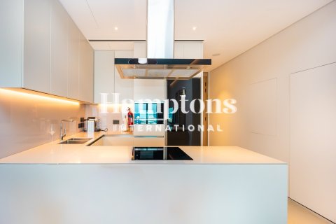 Снять в аренду квартиру в Джумейра Бич Резиденс, Дубай: 2 спальни, 107.58167400м², № 89857 - фото 3