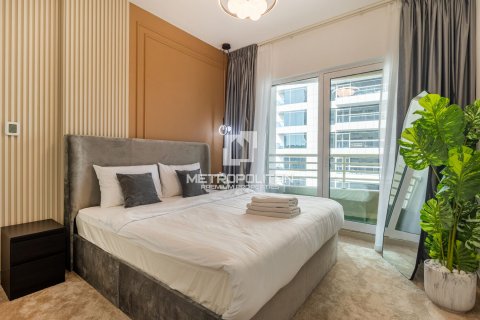 Apartment in Dubai Marina, Dubai 3 bedrooms, 130 sq.m. № 15339 - photo 18
