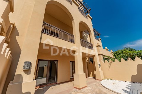Maison de ville à The Fairmont Palm Residence South, Palm Jumeirah, Dubai, 3 chambres, 463.4 m², № 6707 - photo 1