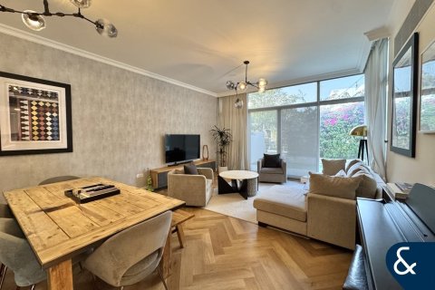 Villa in Arabella Townhouses 1, Mudon, Dubai 4 bedrooms, 242 sq.m. № 76088