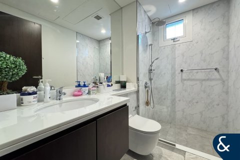 Villa en Arabella Townhouses 1, Mudon, Dubai, 4 dormitorios, 242 m², № 76088 - foto 17