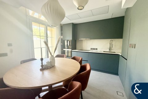 Villa in Springs 10, The Springs, Dubai 3 bedrooms, 157 sq.m. № 76080 - photo 1