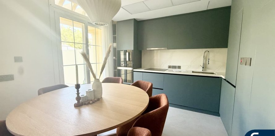 Villa in Springs 10, The Springs, Dubai 3 bedrooms, 157 sq.m. № 76080