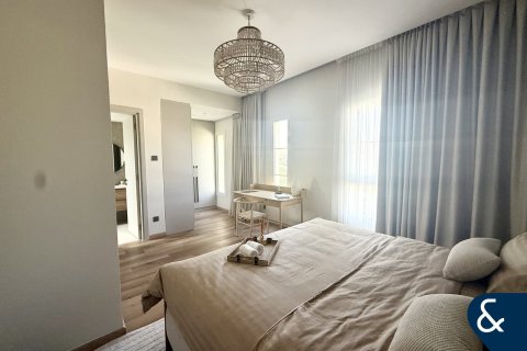 Villa in Springs 10, The Springs, Dubai 3 bedrooms, 157 sq.m. № 76080 - photo 22