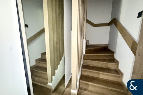 Villa in Springs 10, The Springs, Dubai 3 bedrooms, 157 sq.m. № 76080 - photo 18