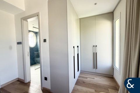 Villa in Springs 10, The Springs, Dubai 3 bedrooms, 157 sq.m. № 76080 - photo 23