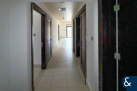 Apartment in Reehan, Old Town, Dubai 2 bedrooms, 117 sq.m. № 76079 - photo 4