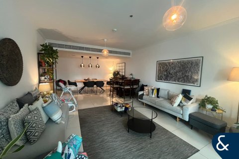 Купить квартиру в Джумейра Лейк Тауэрс, Дубай: 2 спальни, 179м², № 91245 - фото 2