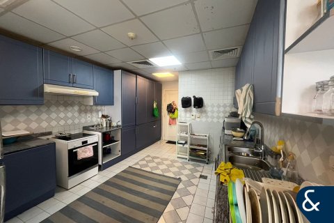 Купить квартиру в Джумейра Лейк Тауэрс, Дубай: 2 спальни, 179м², № 91245 - фото 9