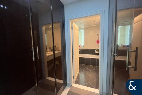 Купить квартиру в Джумейра Лейк Тауэрс, Дубай: 2 спальни, 179м², № 91245 - фото 20