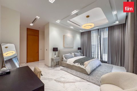 Villa in Dubai 5 bedrooms, 672 sq.m. № 109383 - photo 16