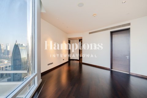 Apartamento en Burj Khalifa, Dubai, 2 dormitorios, 152.26987506 m², № 69767 - foto 10