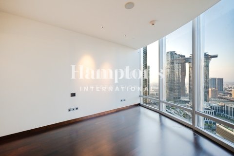 Apartamento en Burj Khalifa, Dubai, 2 dormitorios, 152.26987506 m², № 69767 - foto 14