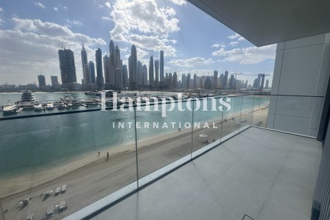 Apartment in Dubai Harbour, Dubai 1 bedroom, 80.10932787 sq.m. № 69769 - photo 2