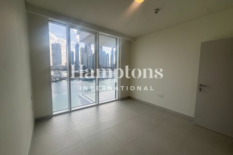 Apartment in Dubai Harbour, Dubai 1 bedroom, 80.10932787 sq.m. № 69769 - photo 15